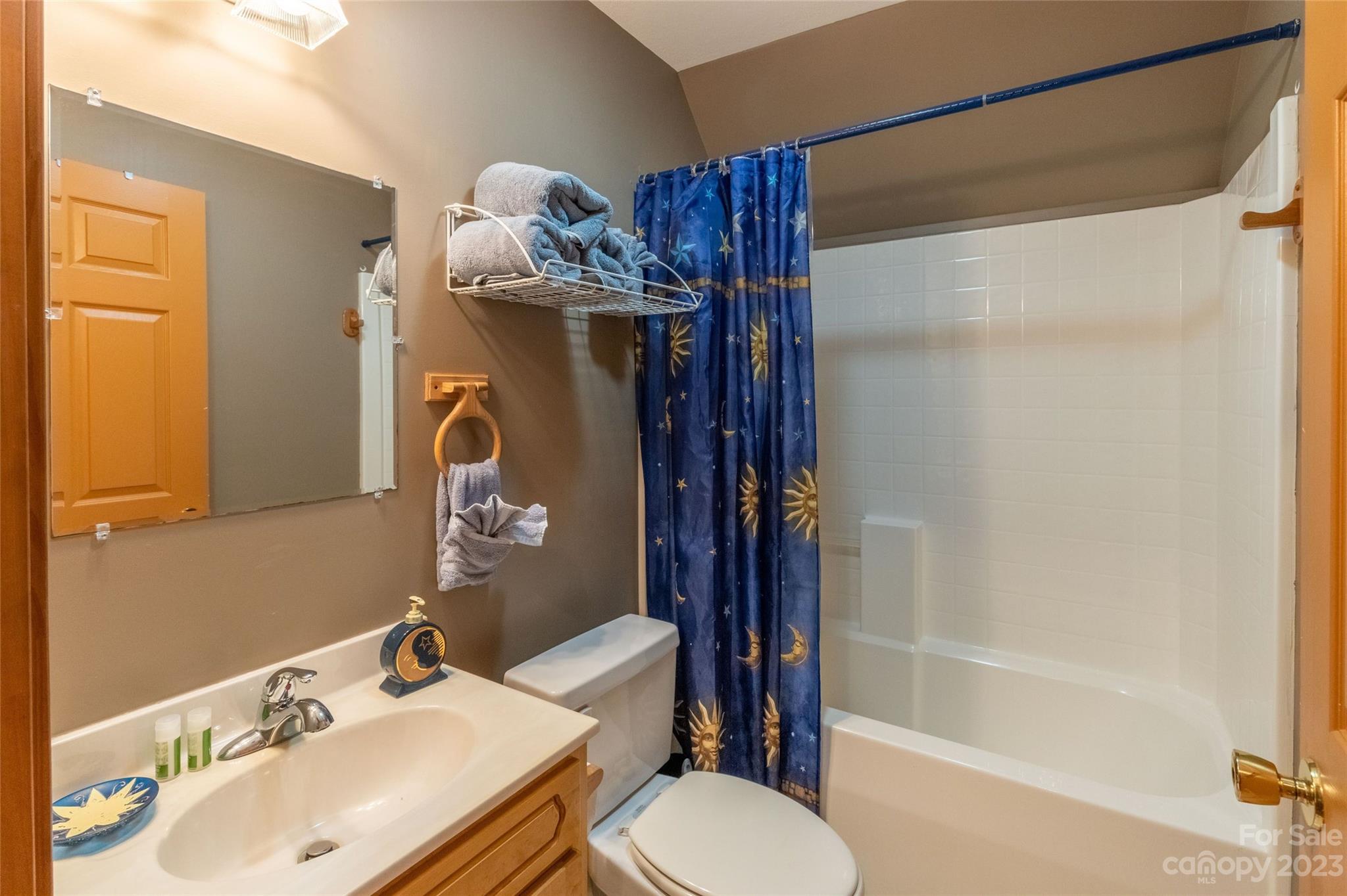 Baines Mtn - Residential