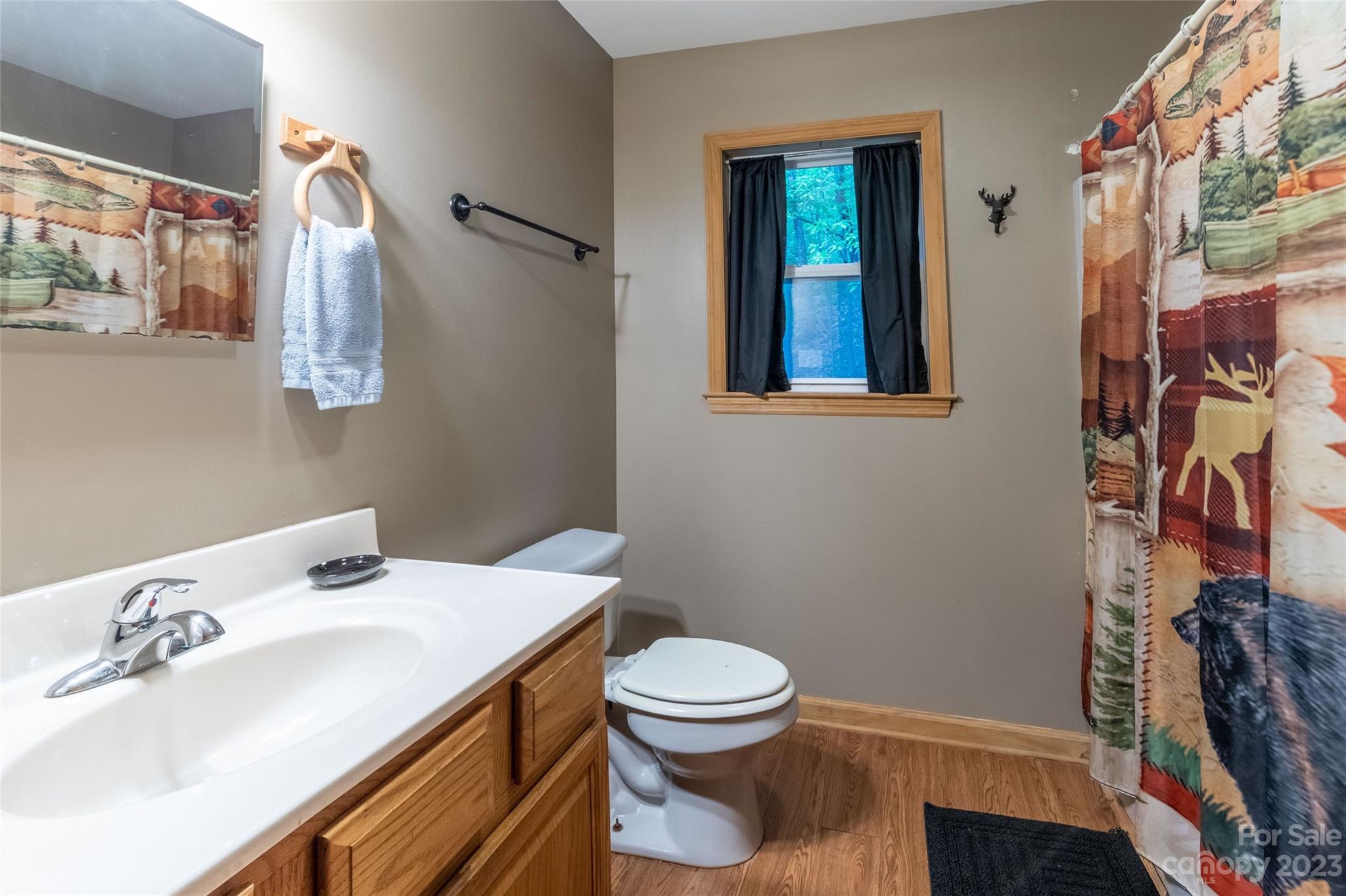 Baines Mtn - Residential