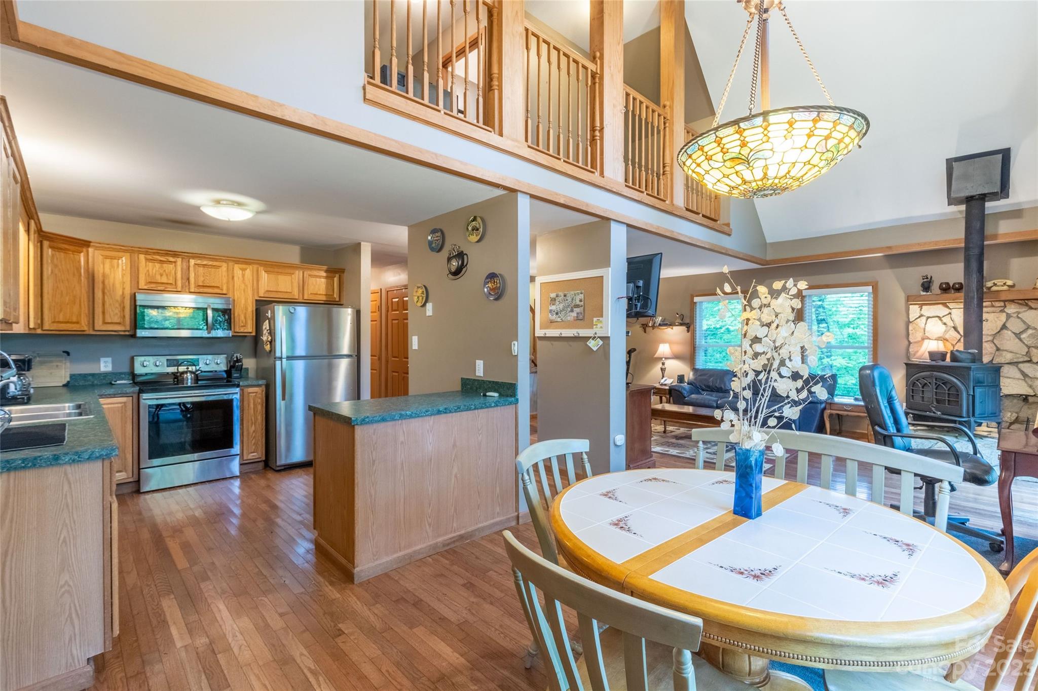 Baines Mtn - Residential