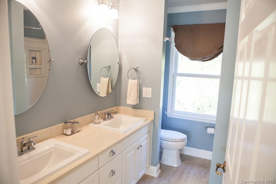 Olde Williamsburg - Residential