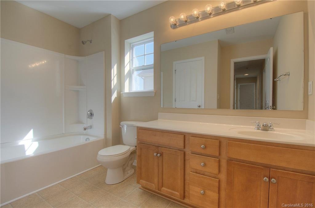 Brandon Oaks - Residential Lease