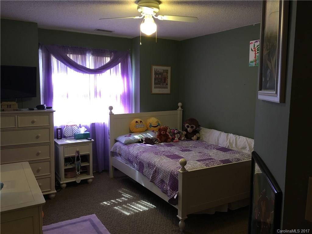 Country Woods East - Residential