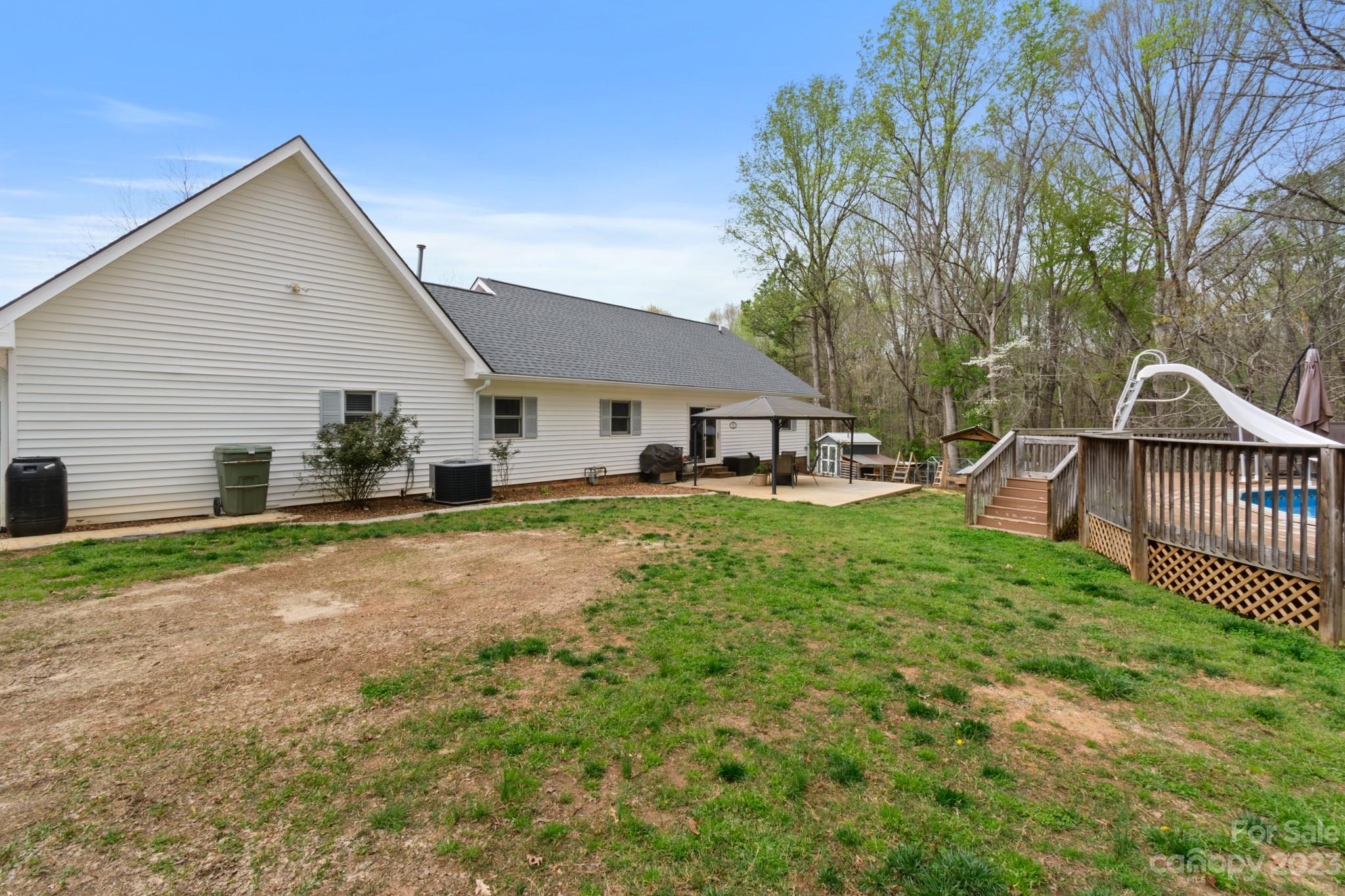 Meadow Ridge - Residential