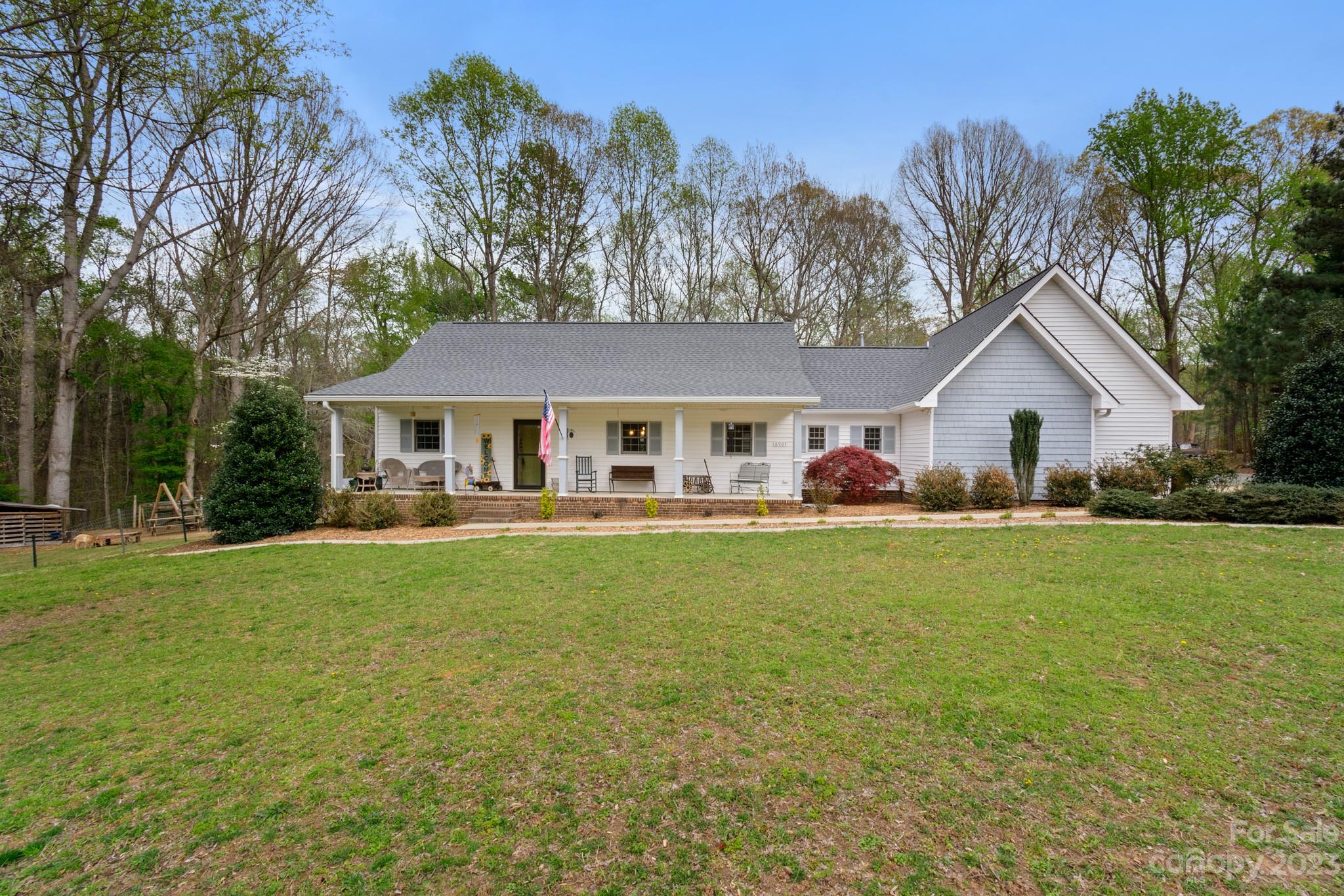 Meadow Ridge - Residential