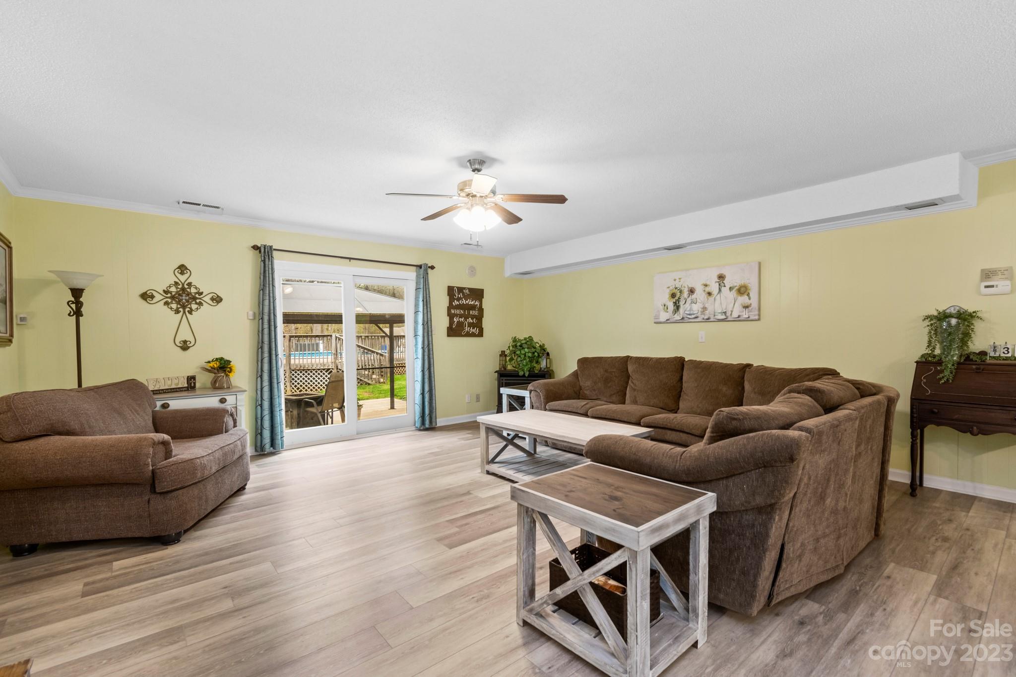 Meadow Ridge - Residential