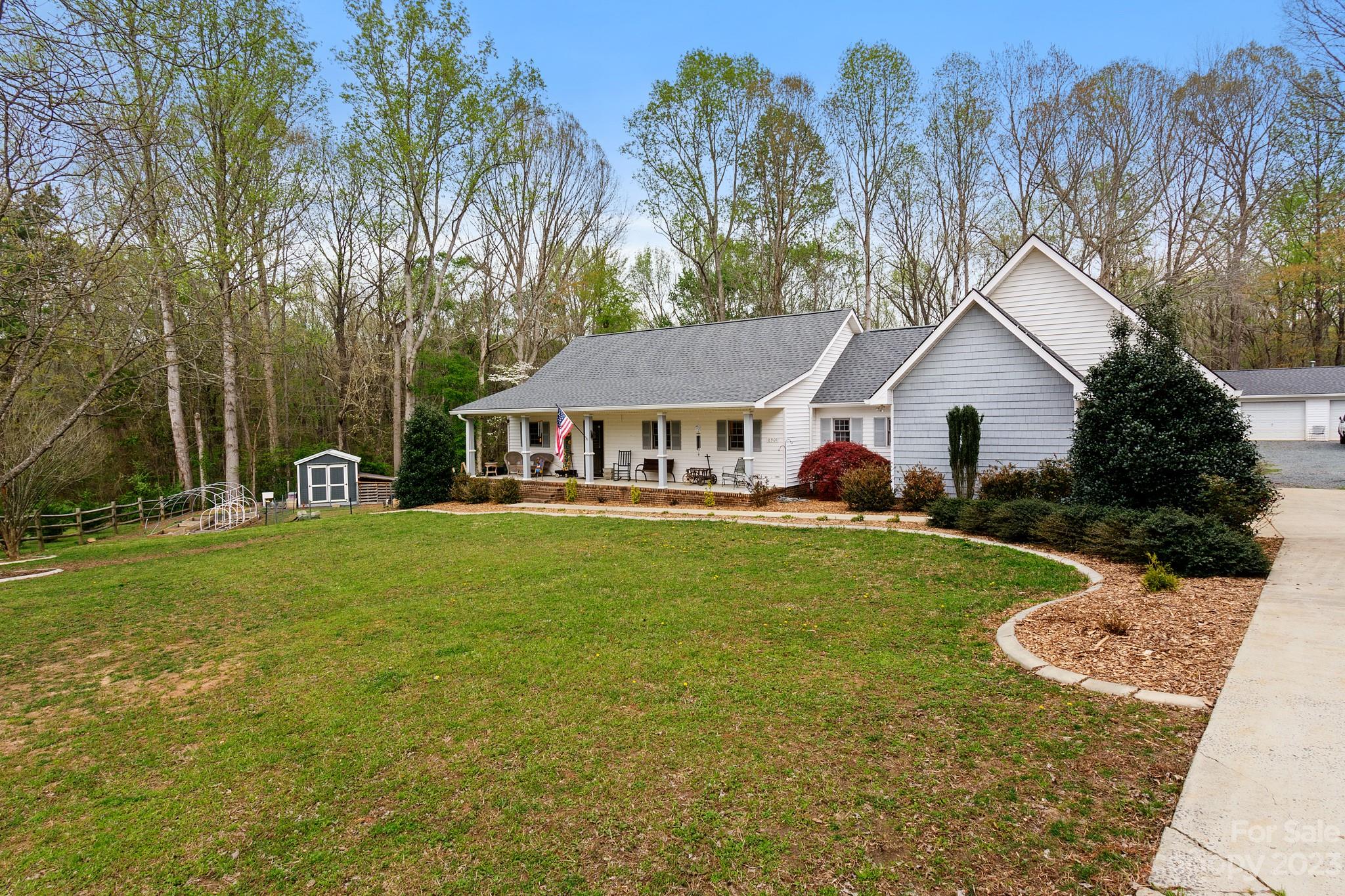 Meadow Ridge - Residential