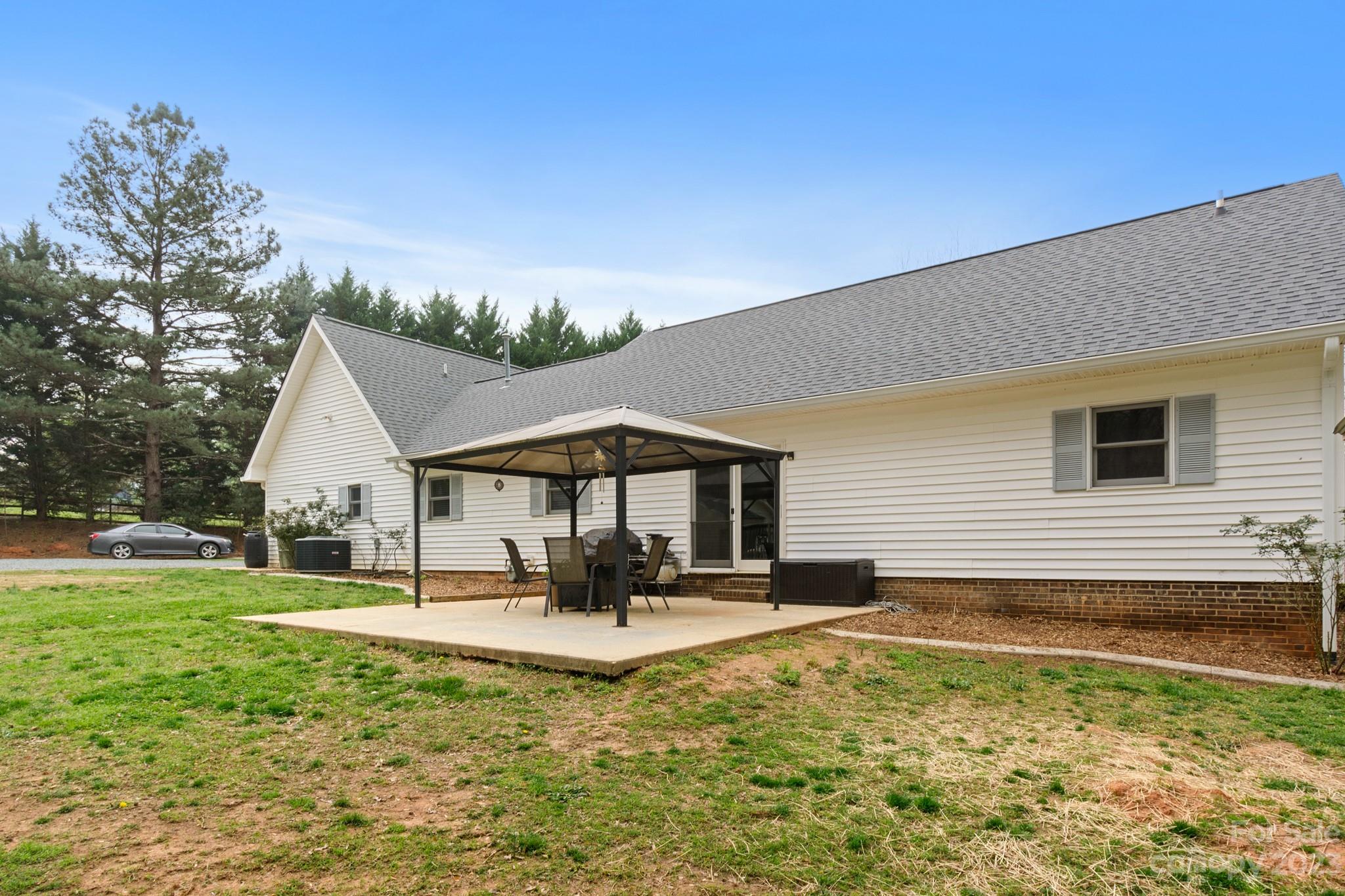 Meadow Ridge - Residential