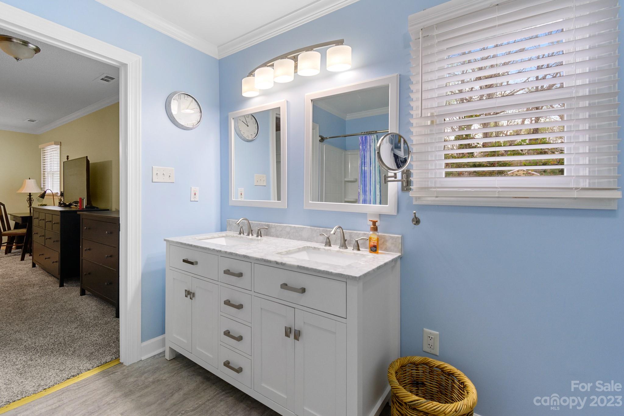 Meadow Ridge - Residential