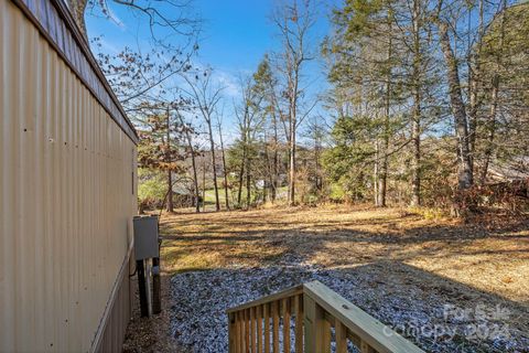 A home in Pisgah Forest