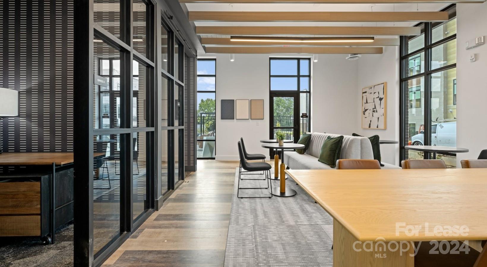 Charlotte, North Carolina 28208, United States, 1 Bedroom Bedrooms, ,1 BathroomBathrooms,Residential,Active,62585