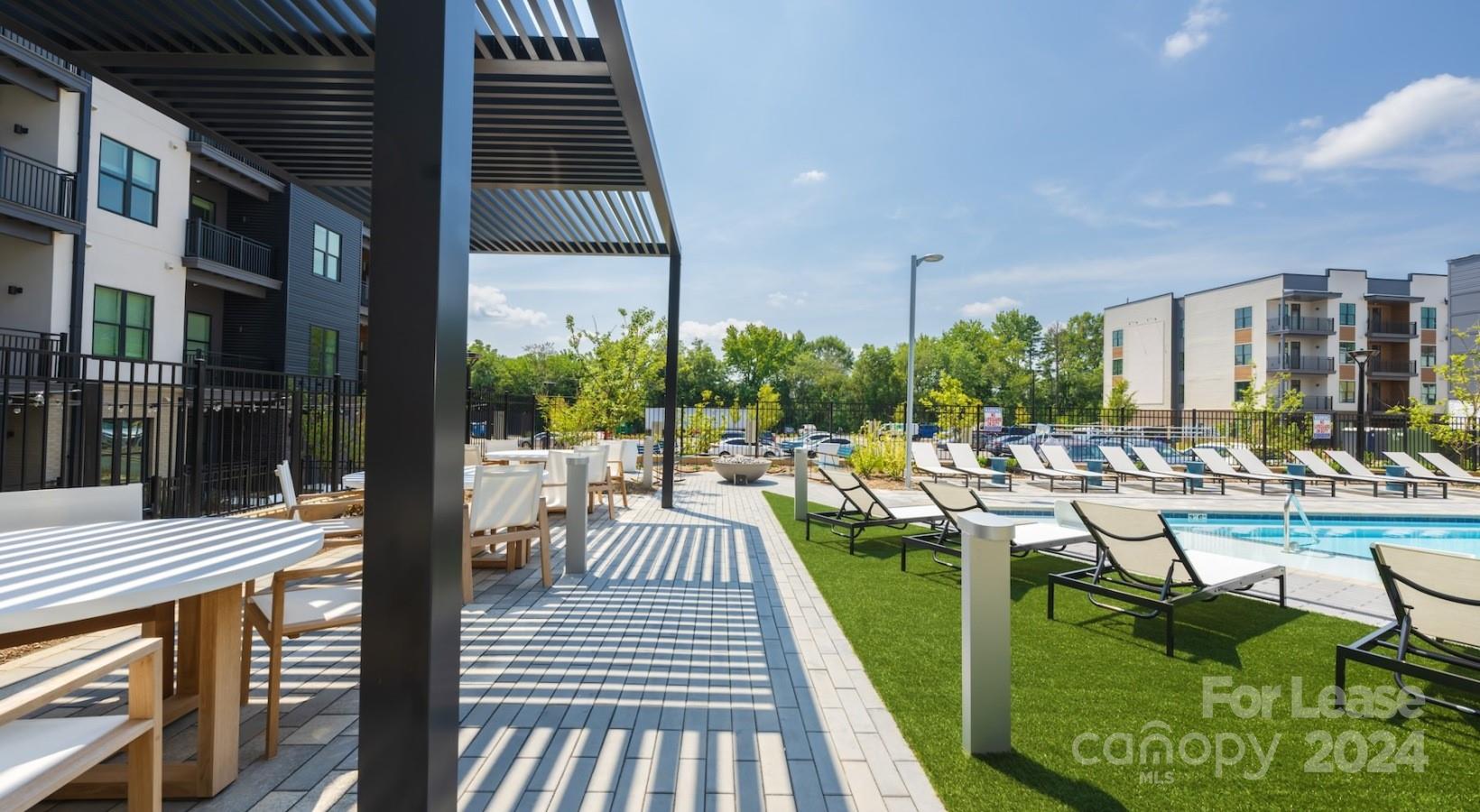 Charlotte, North Carolina 28208, United States, 1 Bedroom Bedrooms, ,1 BathroomBathrooms,Residential,Active,62585