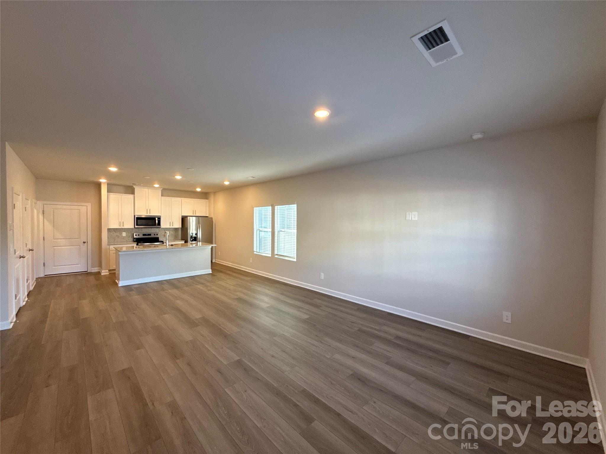 125 Utility Lane F