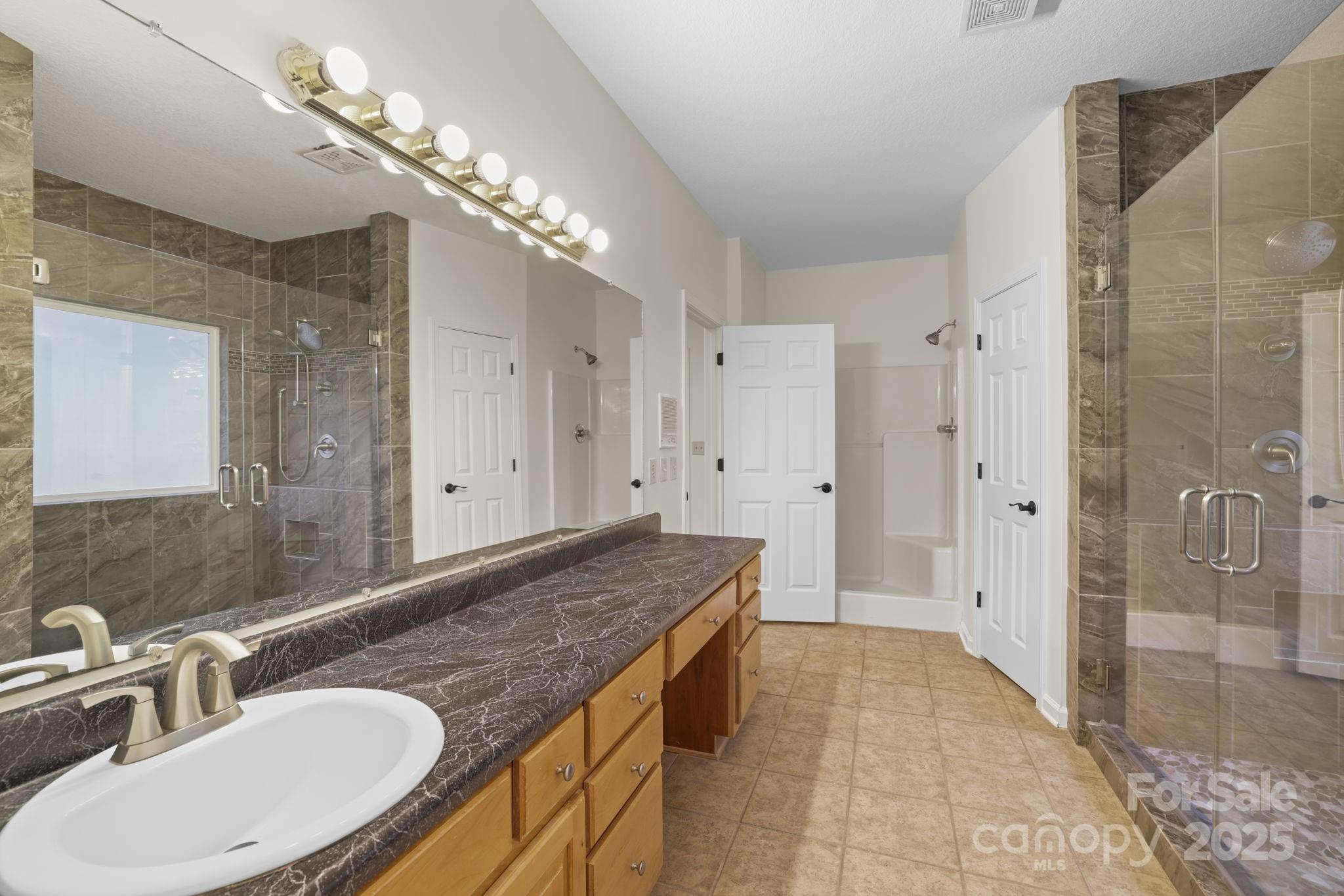 Thorn Ridge - Residential