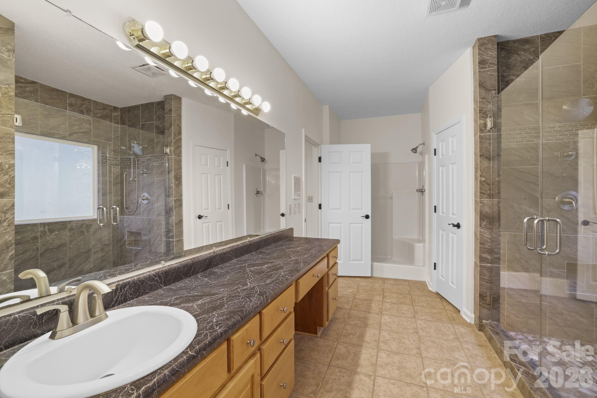 Thorn Ridge - Residential