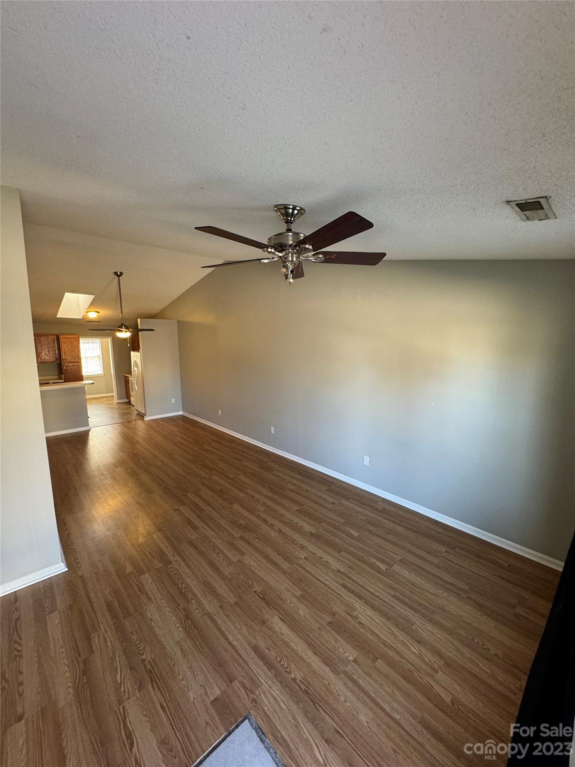 Winn Barr - Residential