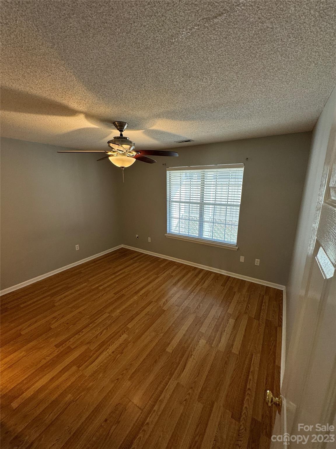 Winn Barr - Residential