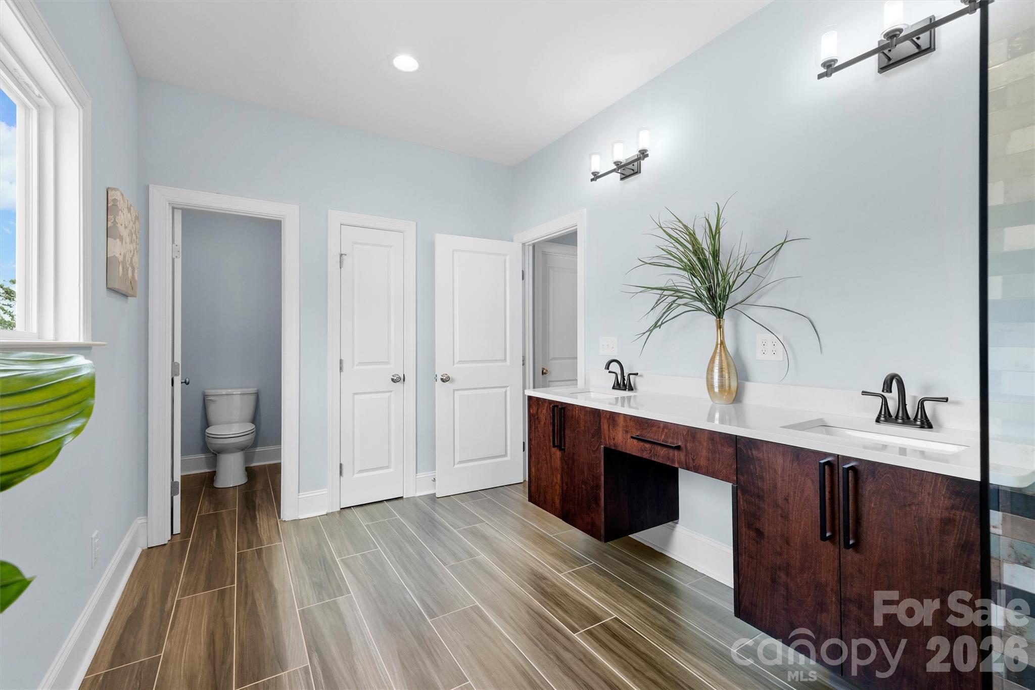 Edgewater - Residential