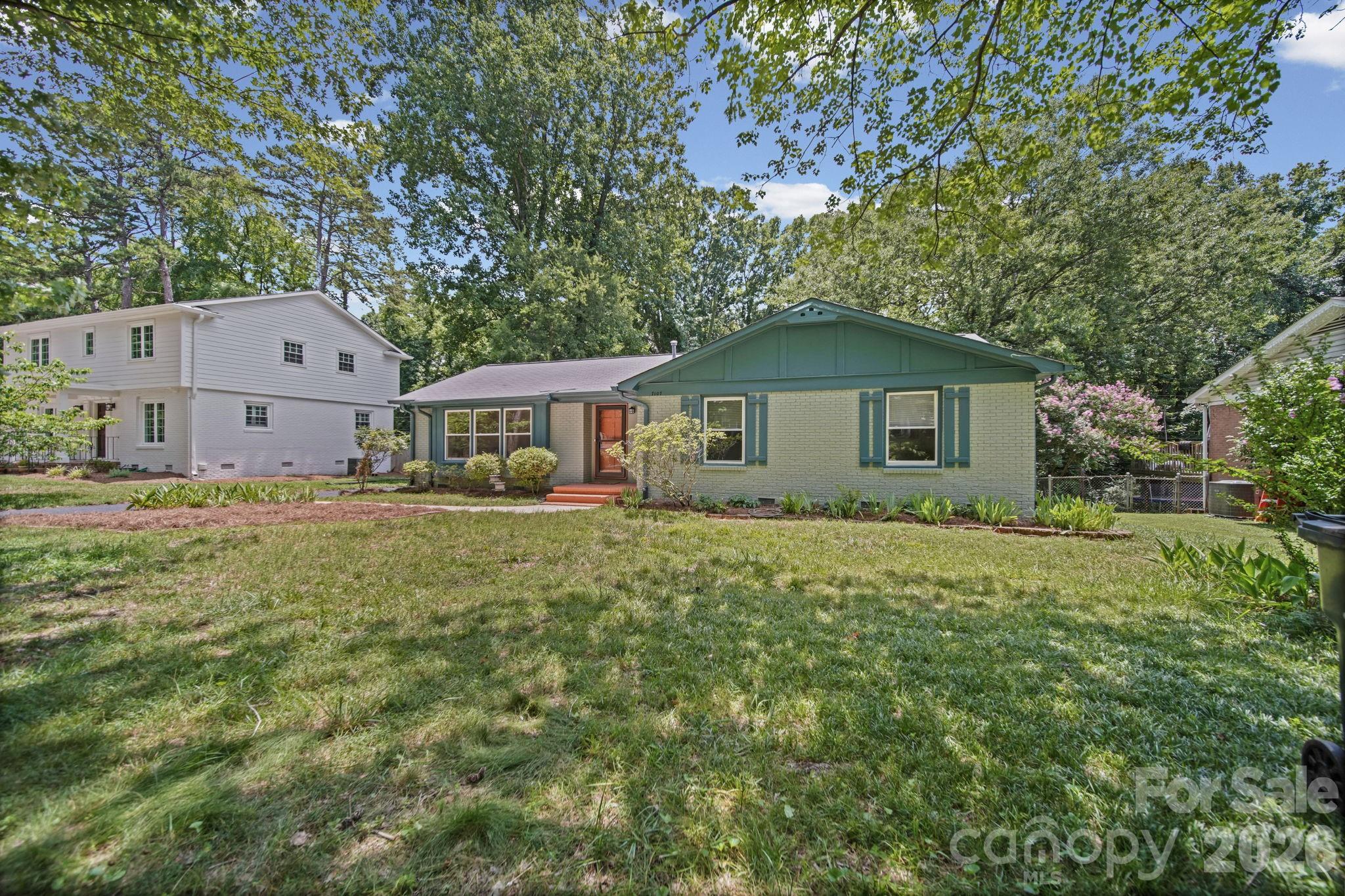 7107 Sherbourne Drive