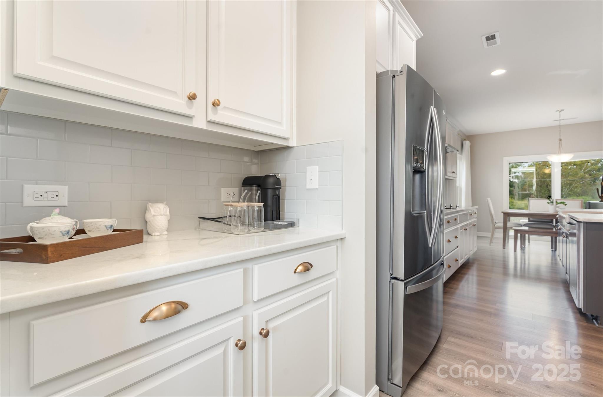 6033 Santee River Way