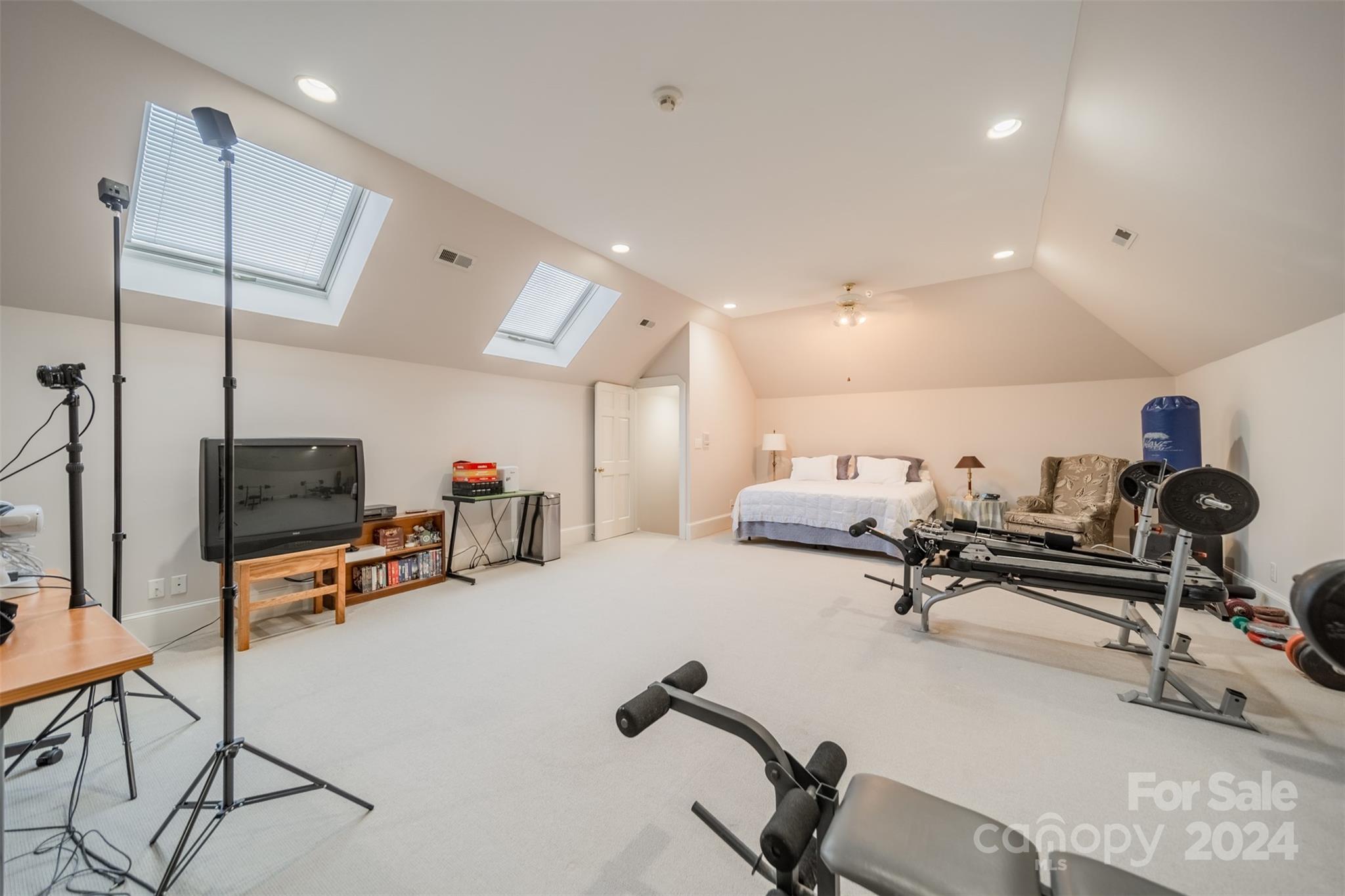 Royden - Residential