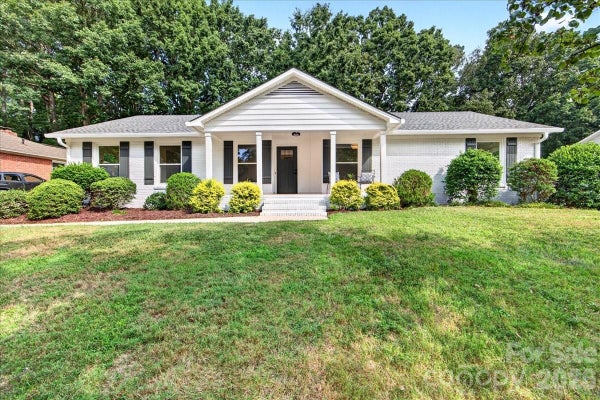 1236 BEECHDALE DR, CHARLOTTE, NC 28212 - Image 2fdefb507bed271fef26d3eb6bf27972/2080728309
