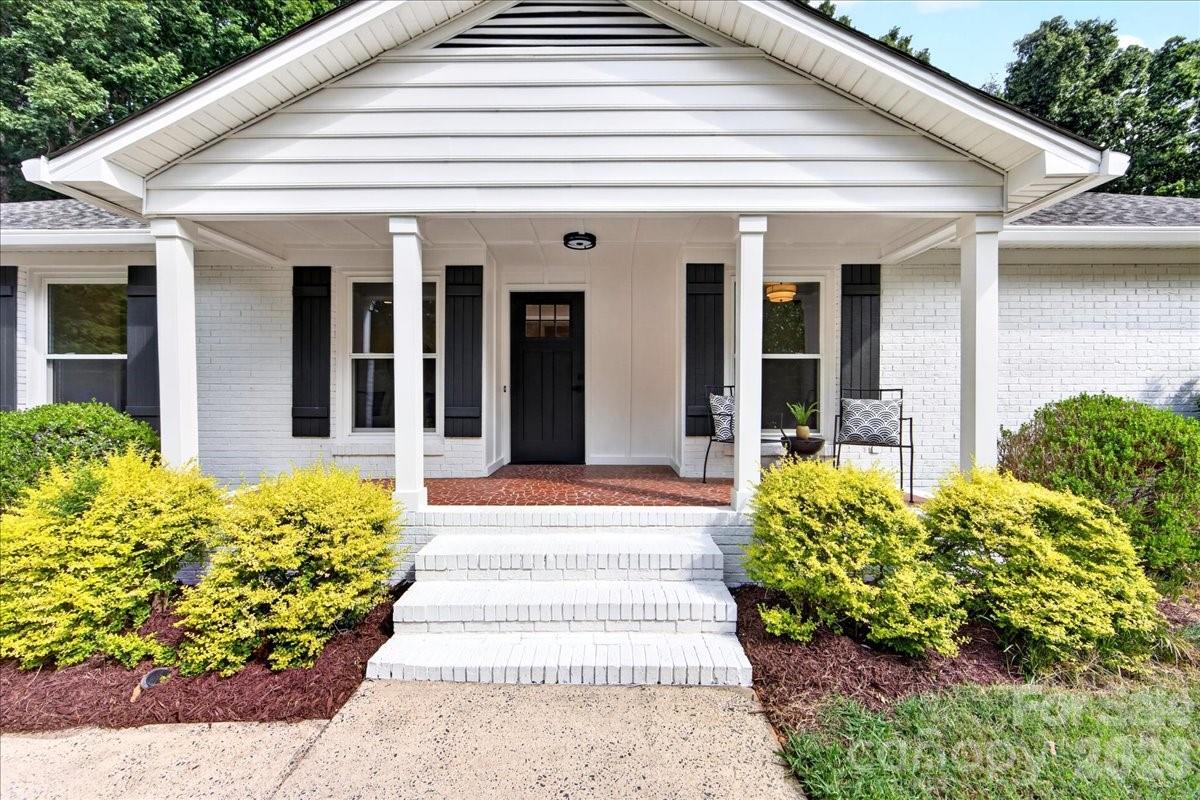 1236 Beechdale Drive