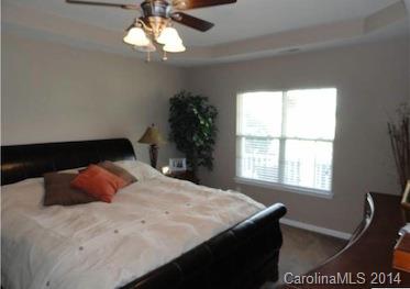 Oakhurst - Residential Lease