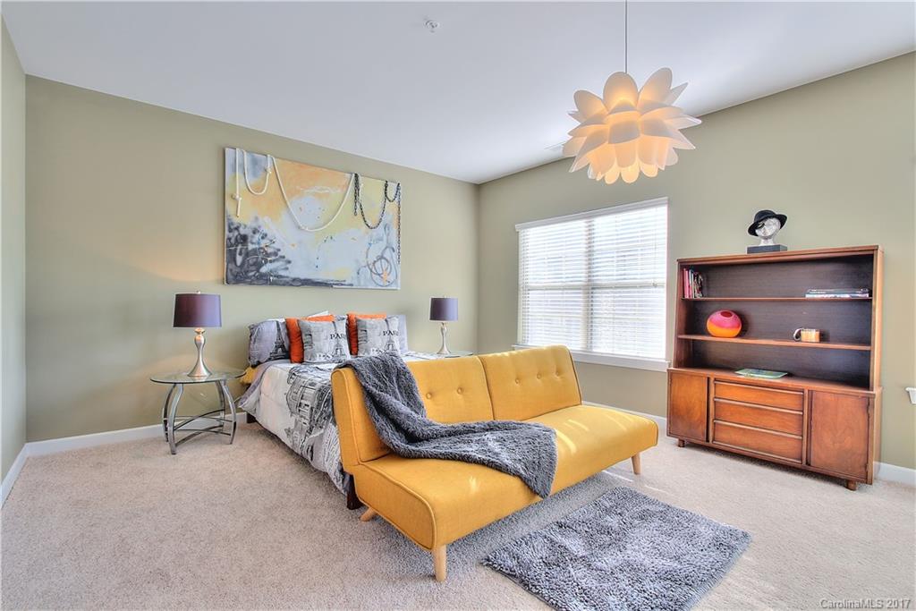 Riviera - Residential