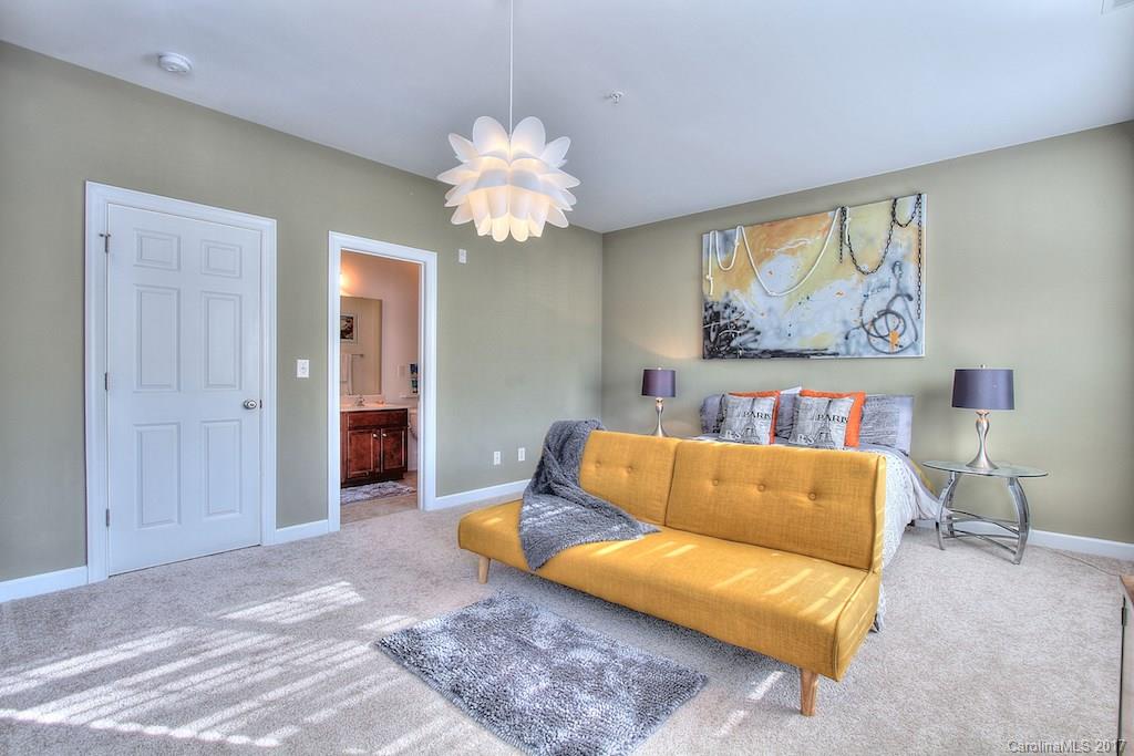 Riviera - Residential