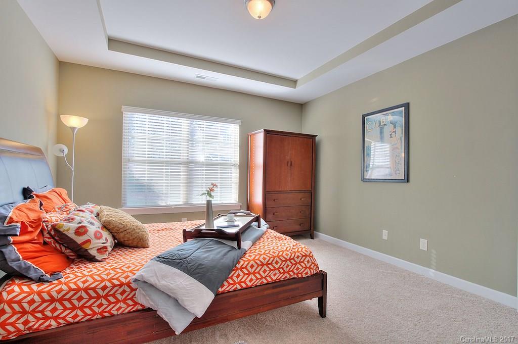 Riviera - Residential