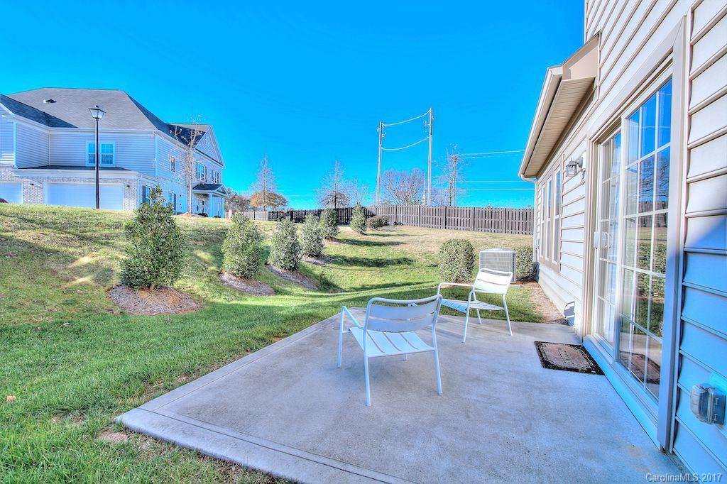 Riviera - Residential