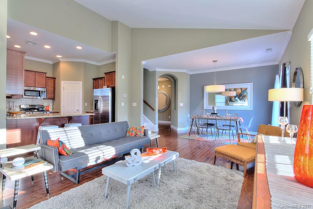 Riviera - Residential