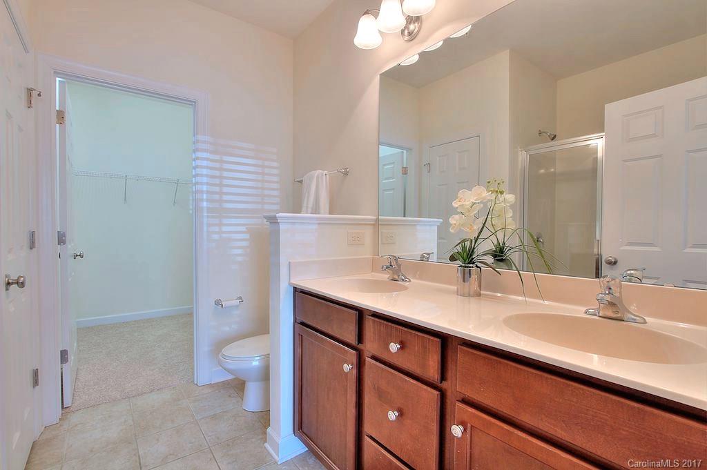 Riviera - Residential