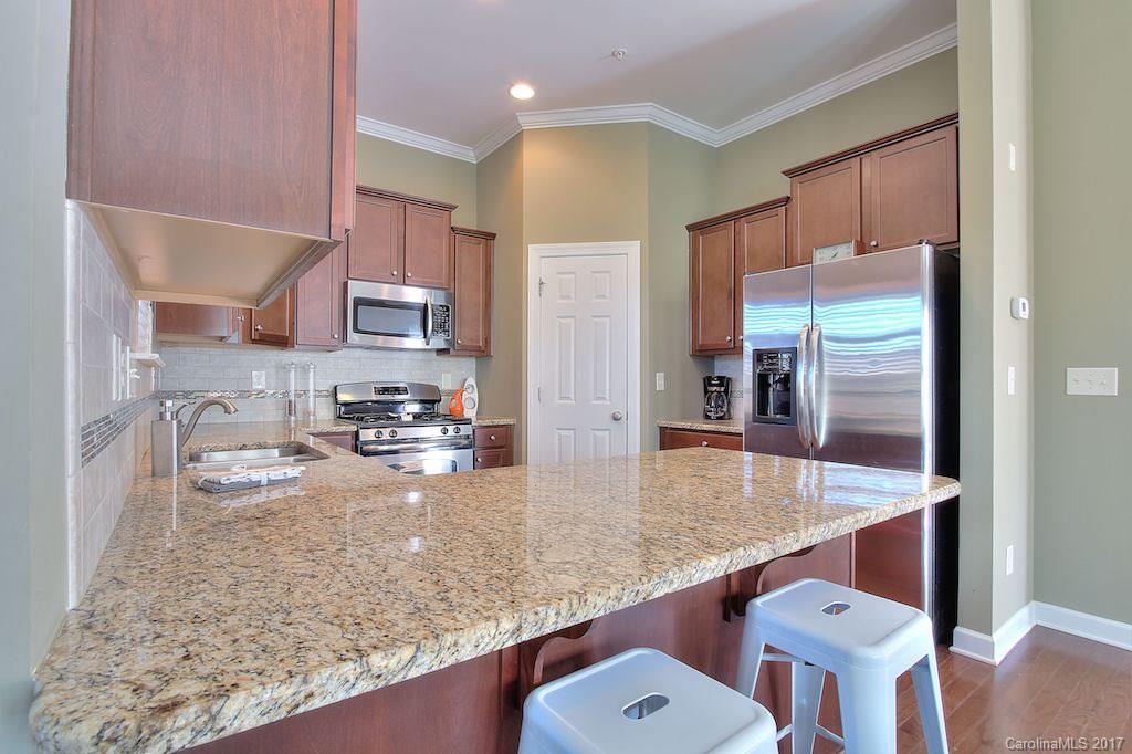 Riviera - Residential