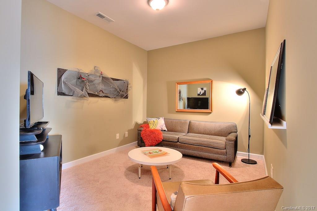 Riviera - Residential