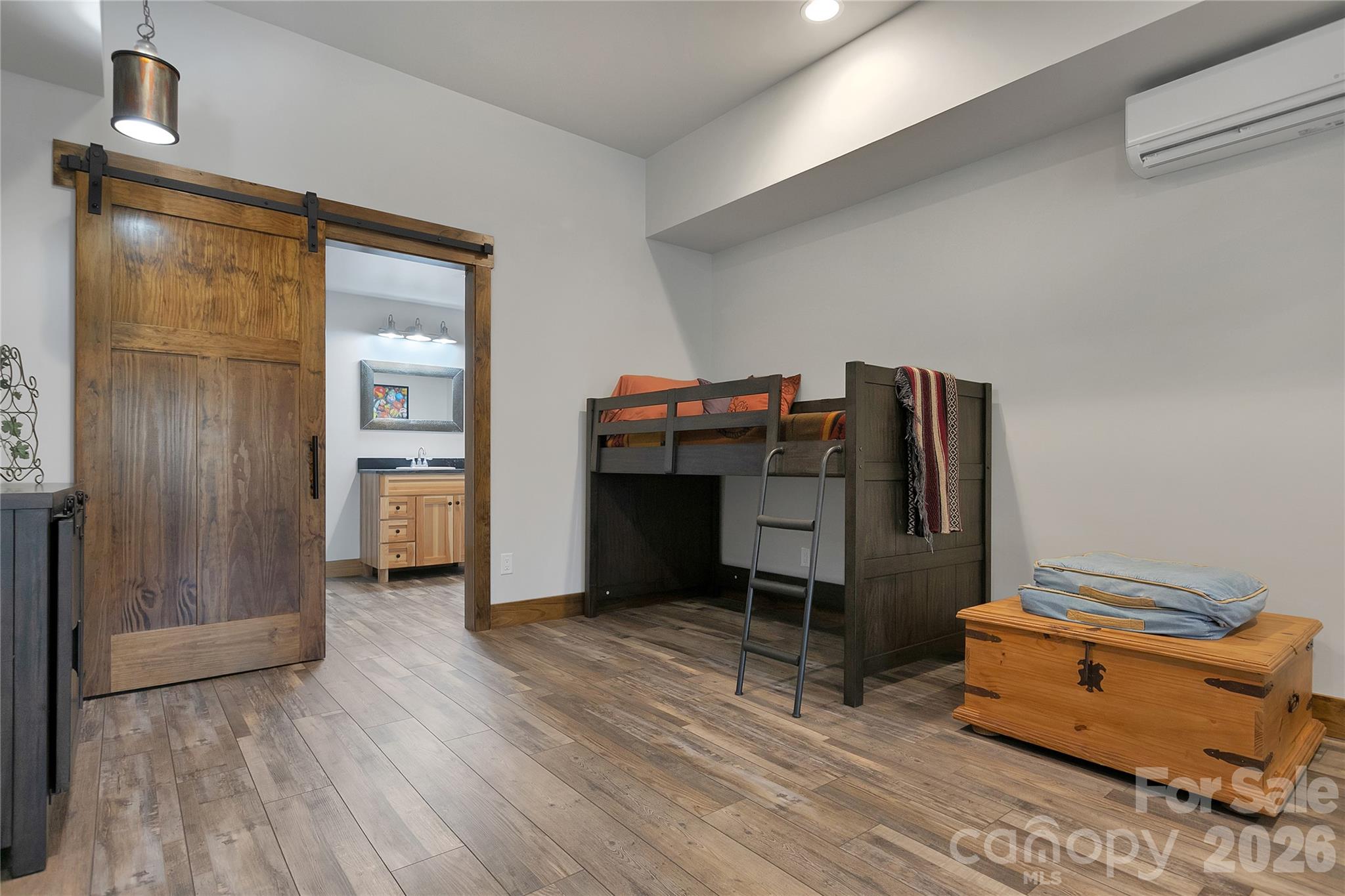 Connestee Falls - Residential