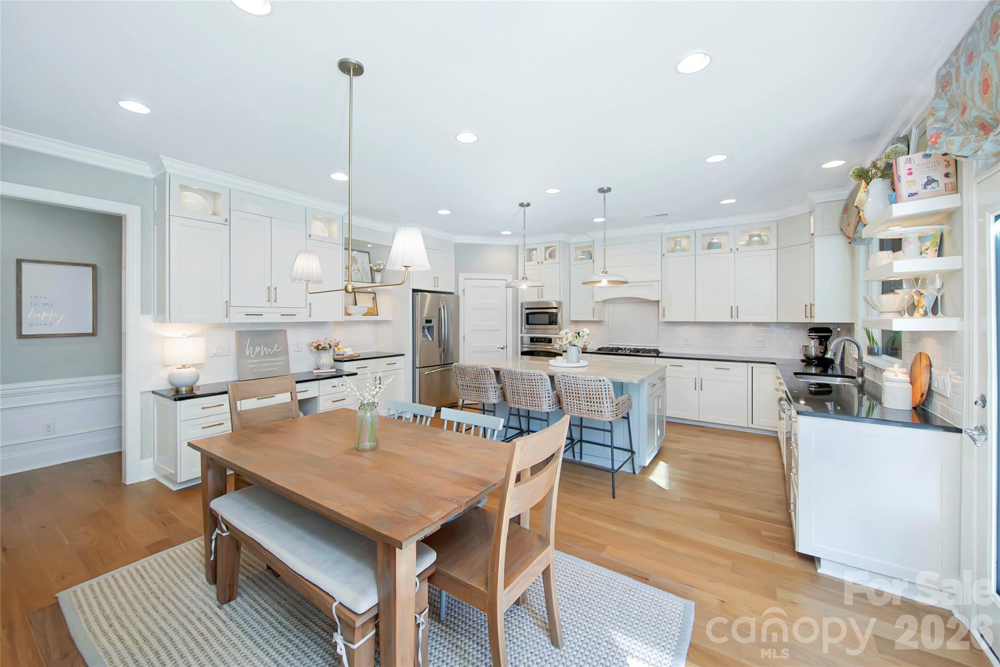 The Chimneys Of Marvin - Residential