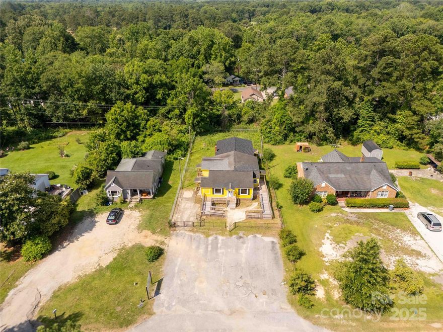 Zoned general business. Across from planned community across the street. Previous daycare & a home for sale. So many possibilities. Total of .63 acres. Near a busy intersection in a growing part of Lancaster. Renter in 1802 Airport Rd.