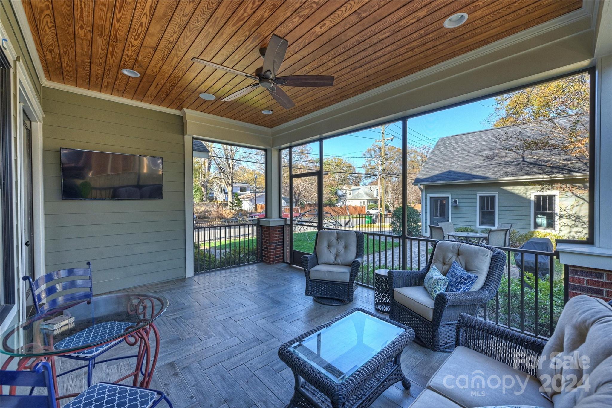 Chantilly - Residential