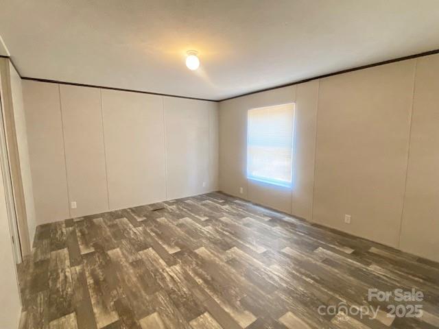1040 Benfield Woods