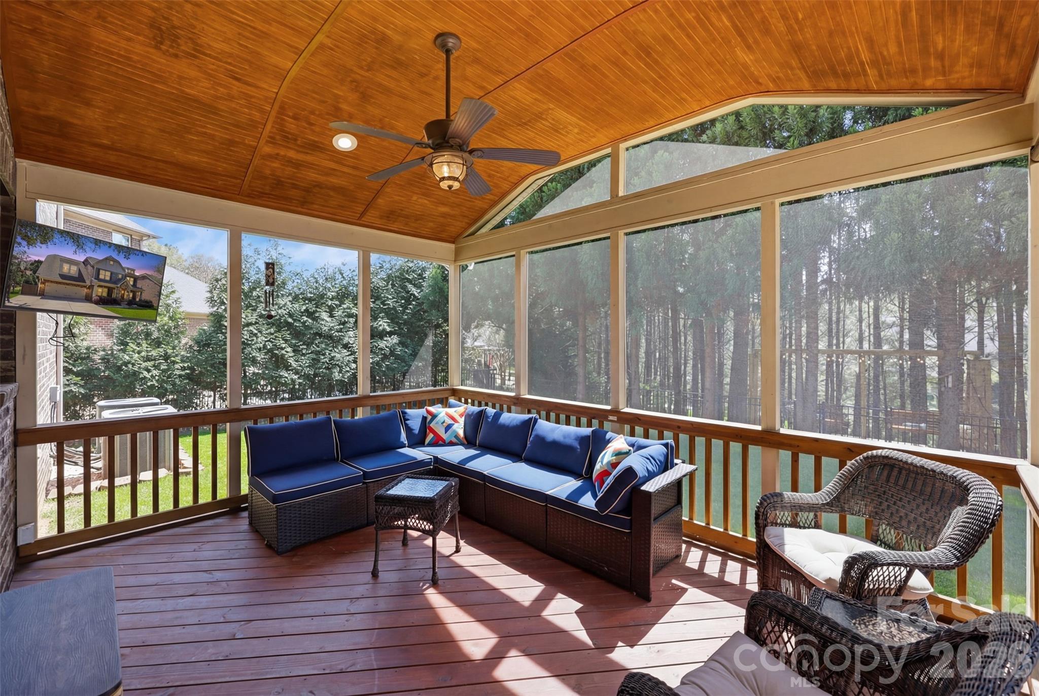 Barber Rock - Residential