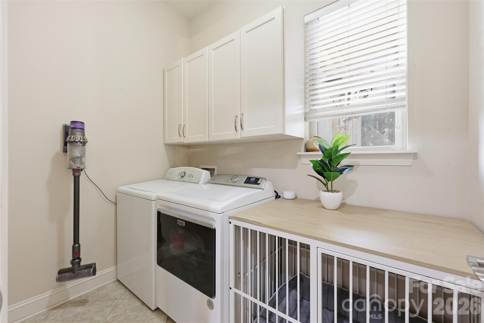 Barber Rock - Residential