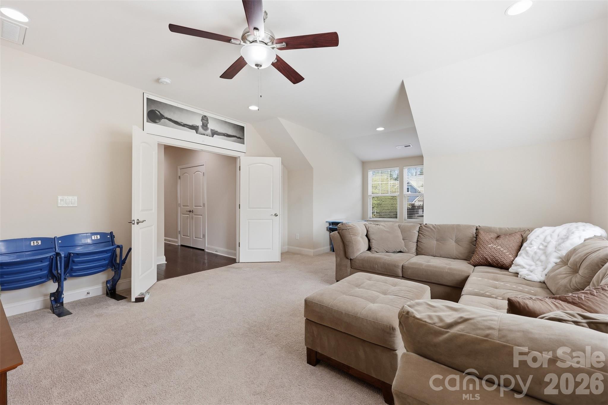 Barber Rock - Residential