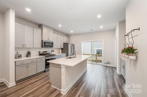 4548 Millennium Avenue Charlotte NC 28217