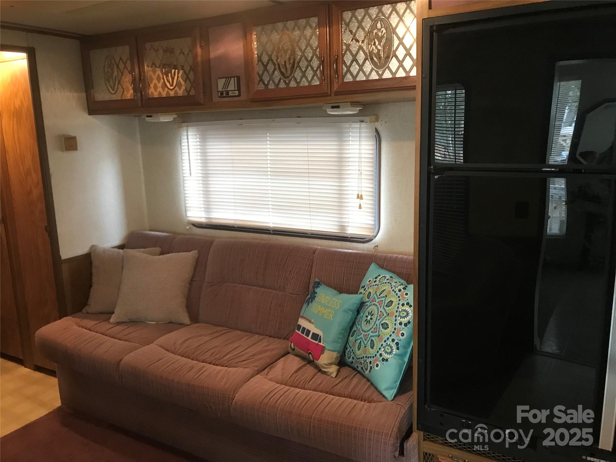 Twin Harbor - Residential