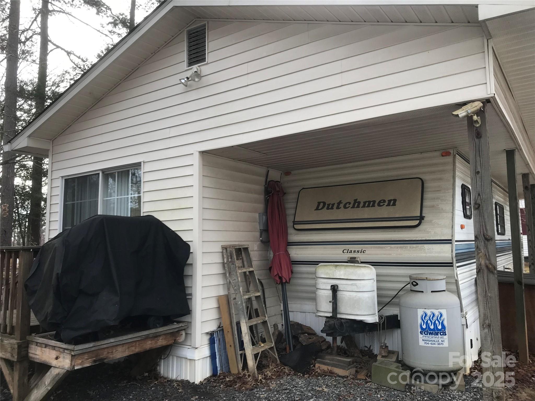 Twin Harbor - Residential