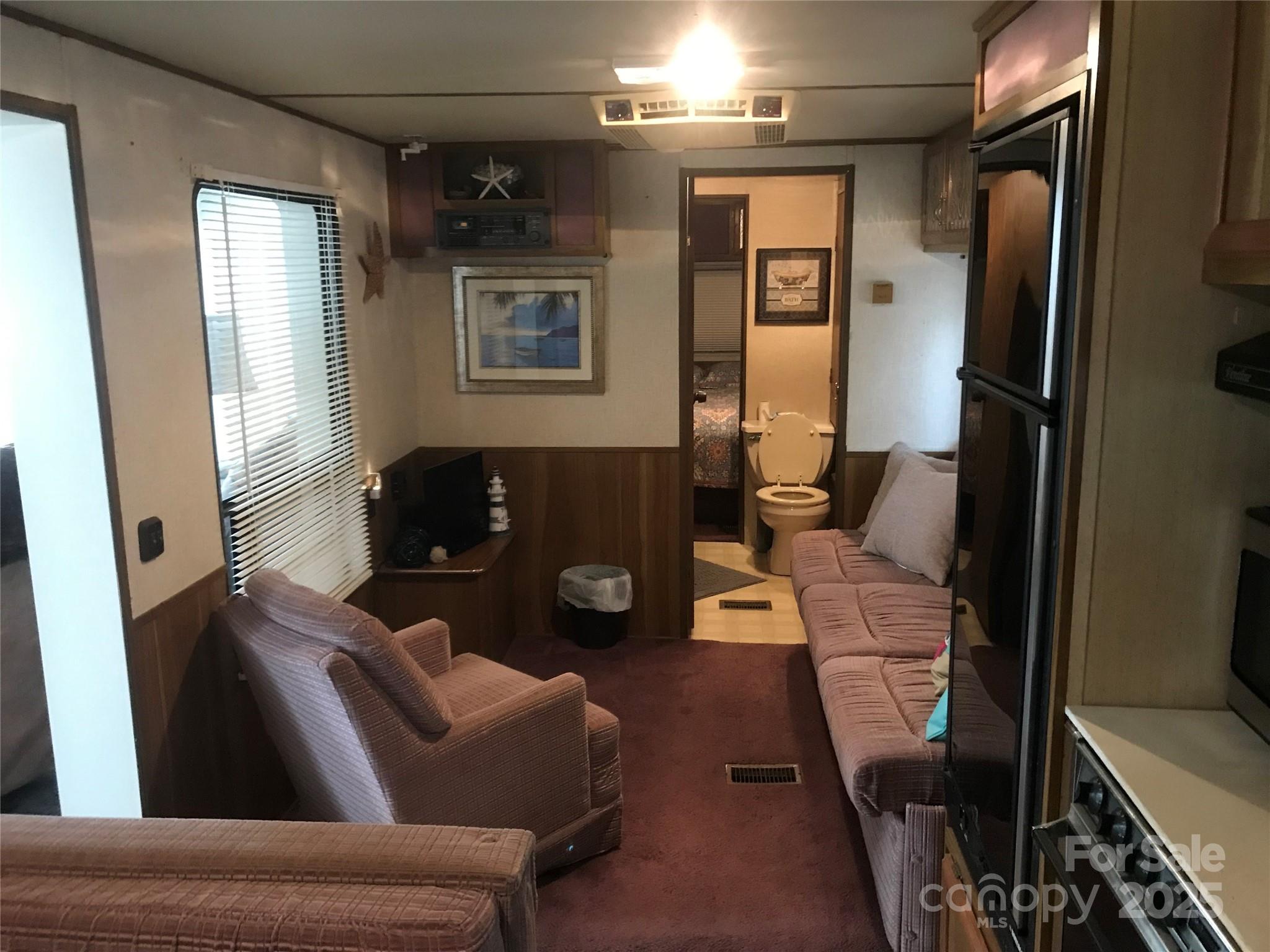 Twin Harbor - Residential