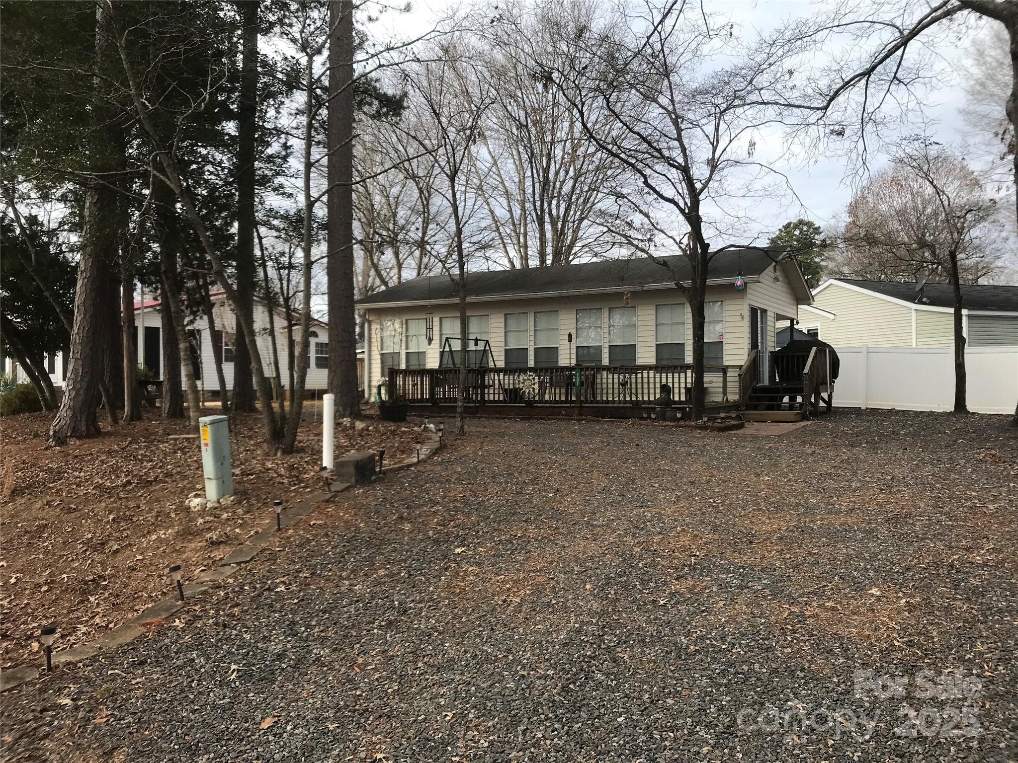 Twin Harbor - Residential