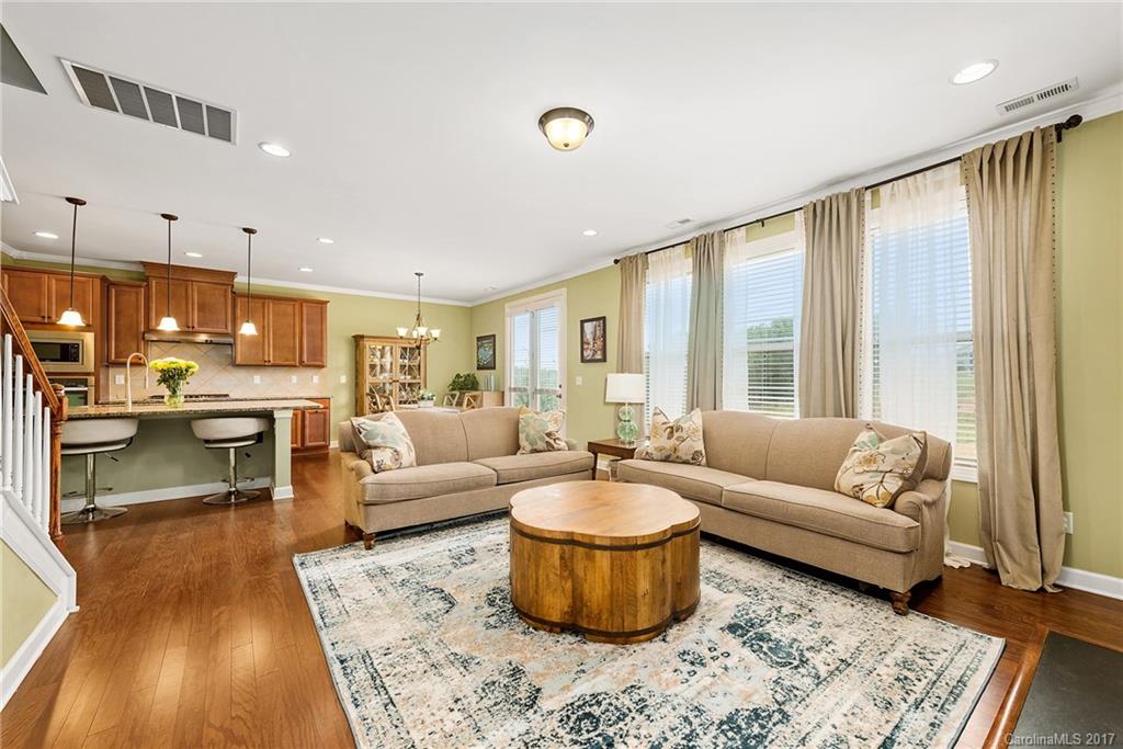 Riverchase - Residential