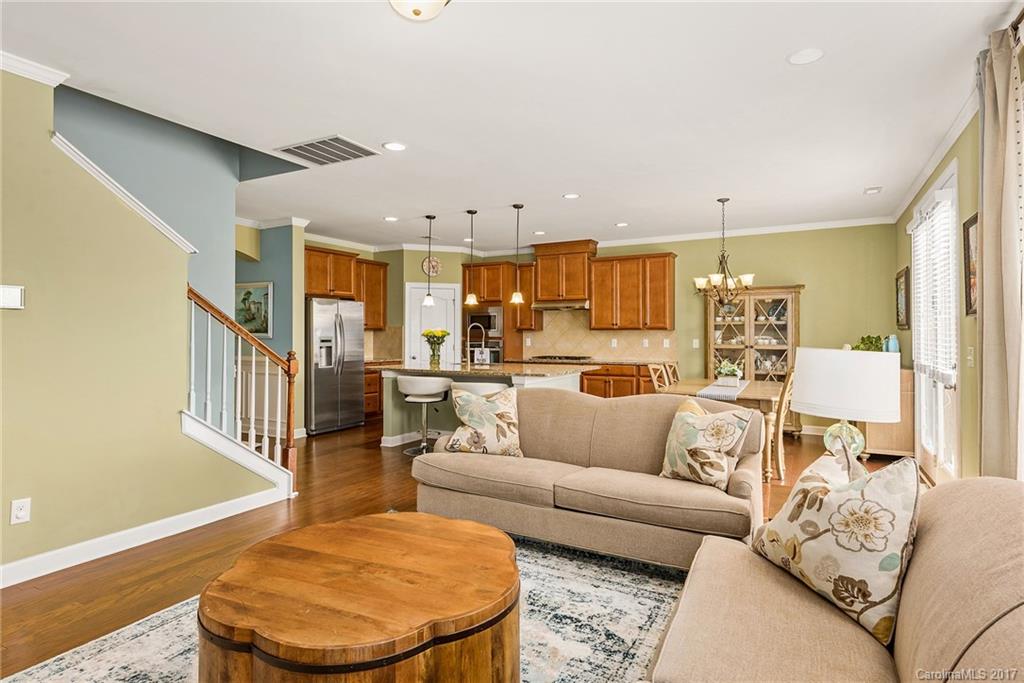 Riverchase - Residential